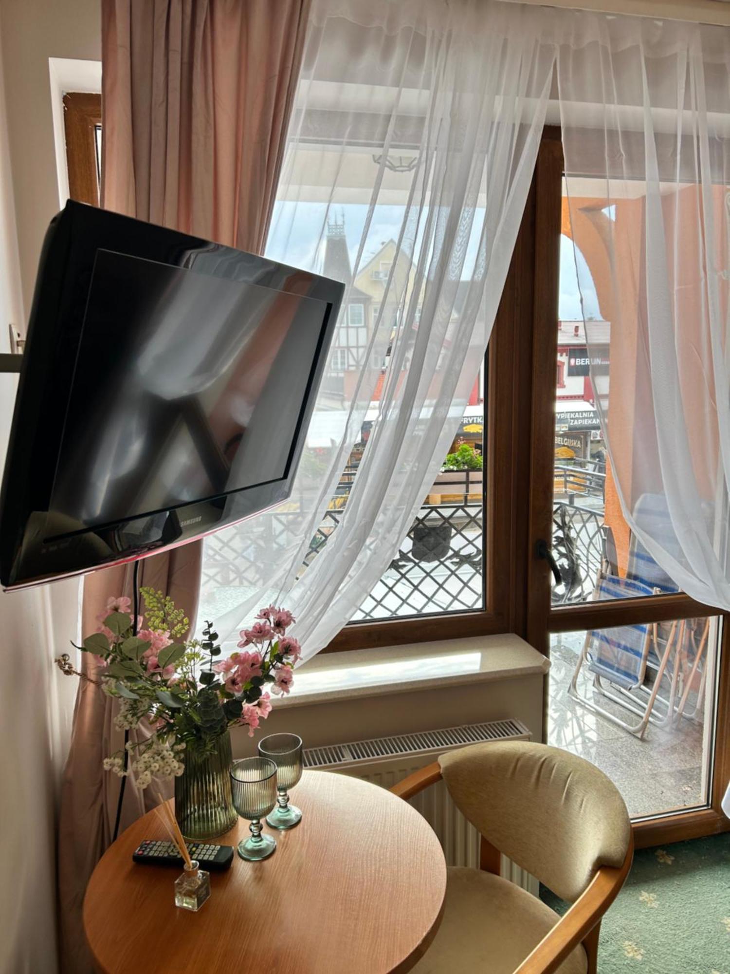 Apartamenty I Pokoje Chaton Mielno ميلنو المظهر الخارجي الصورة